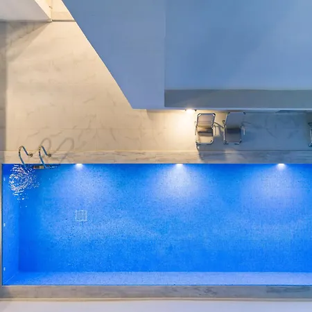 Apartment Greek 2